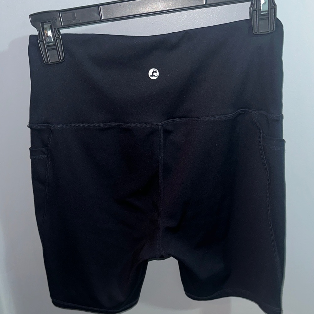 Sleek Black Women's Bike Shorts - Picture 2 of 2